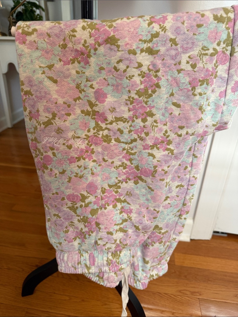 PINK Victoria's Secret Pastel Floral Hooded Fleece Set - Pink, Green, Cream - Picture 7 of 9